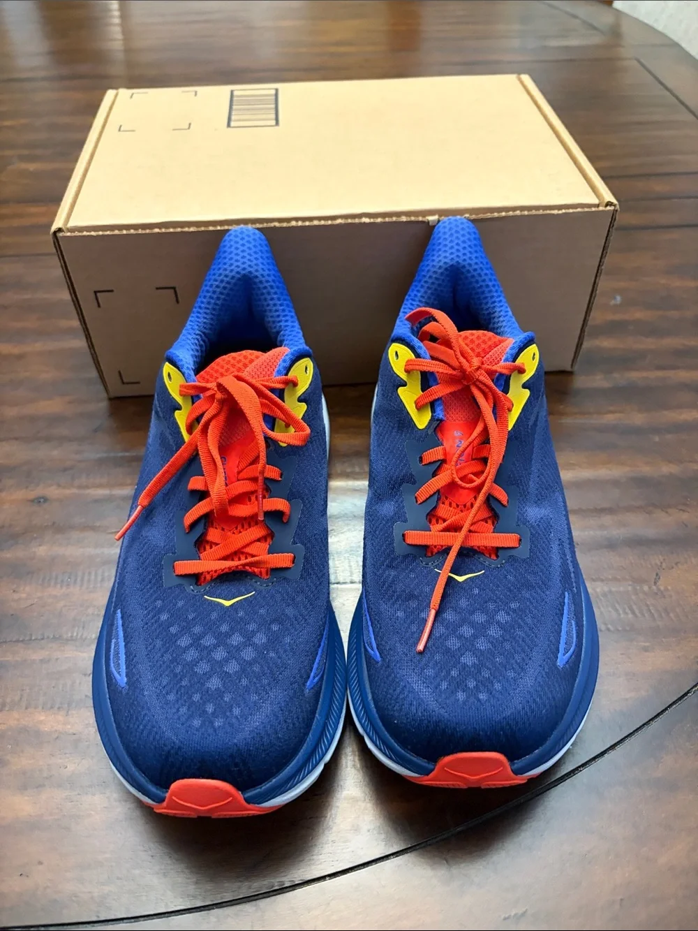 Hoka Blue Wide Clifton 9 US 9.5 ACS